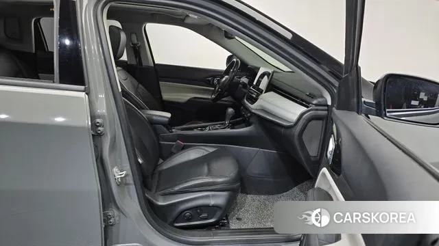 Jeep Compass 2nd Generation 2022 Серый из Кореи, фото 2