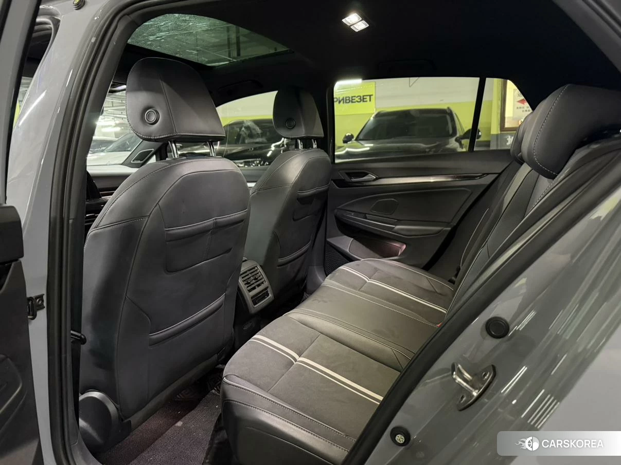 Volkswagen Golf 2022 Серебристо-серый из Китая, фото 2