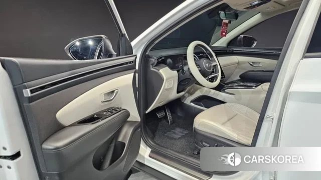 Hyundai Tucson (NX4) 2023 Белый из Кореи, фото 2