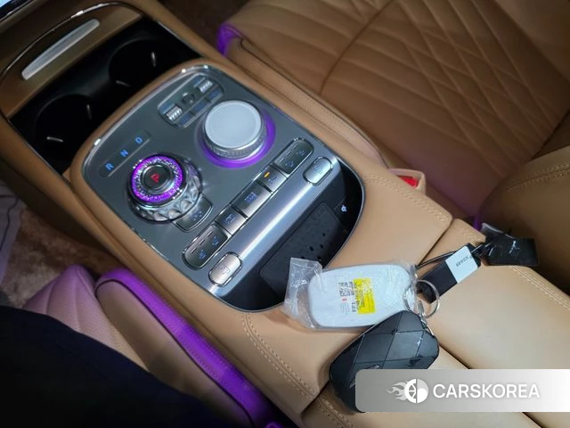 Genesis G90 (RS4) 2022 Темно-зеленый из Кореи, фото 2