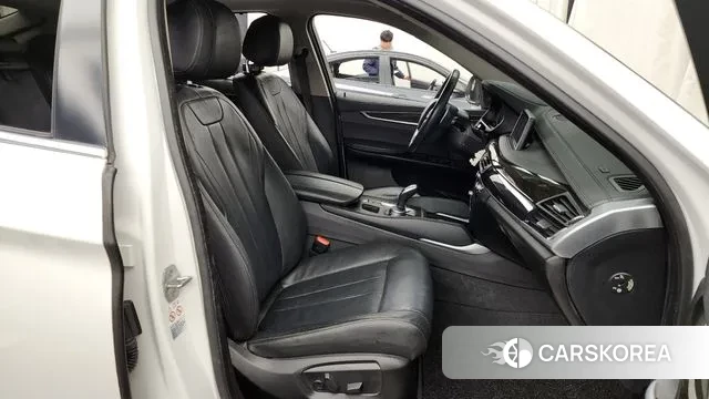 BMW X6 (F16) 2018 Белый из Кореи, фото 2