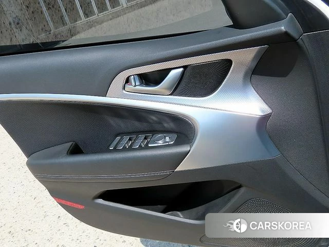 Genesis The New G70 2022 Белый из Кореи, фото 2