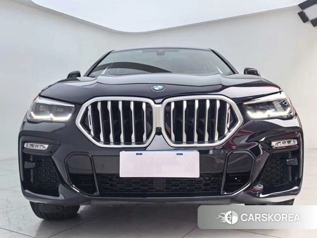 BMW X6 2022 Черный из Китая, фото 2