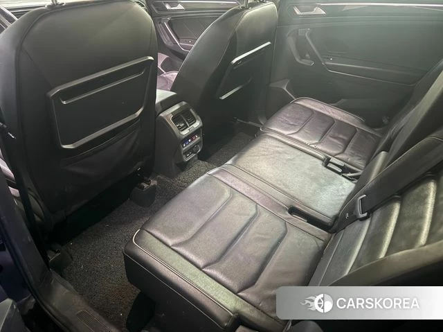 Volkswagen Tiguan Allspace 2020 Черный из Кореи, фото 2