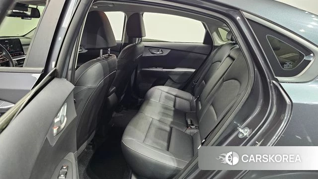 Kia The New K3 2nd generation 2021 Серый из Кореи, фото 2