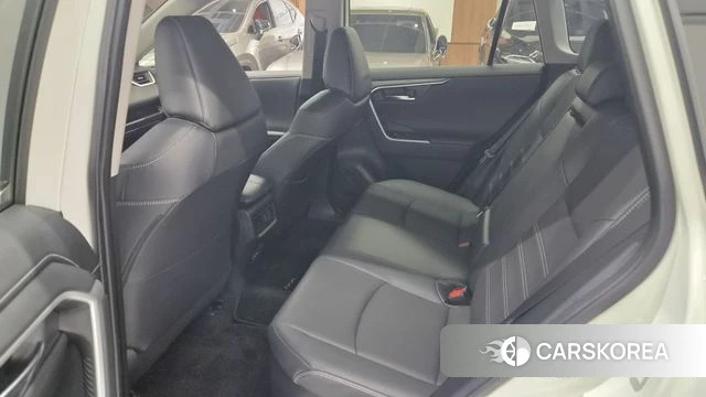 Toyota RAV4 5th Generation 2025 Белый из Кореи, фото 2