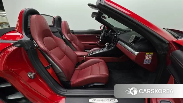 Porsche 718 Boxster 2018 Красный из Кореи, фото 2