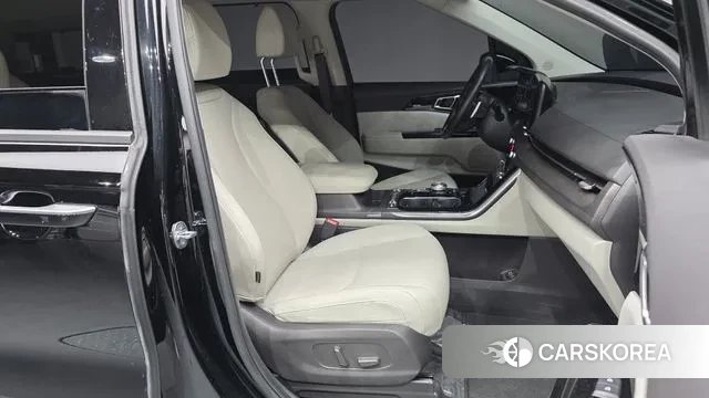 Kia Carnival 4th generation 2021 Черный из Кореи, фото 2