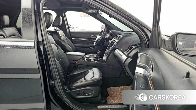 Ford Explorer 2018 Черный из Кореи, фото 2