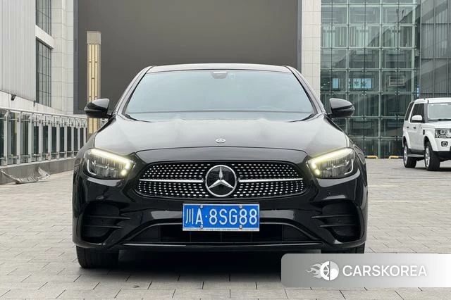 Mercedes-Benz E-class (imported) 2022 Черный из Китая, фото 2