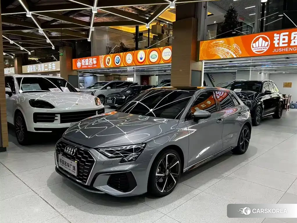 Audi A3 2021 Silver/gray из Китая, фото 2