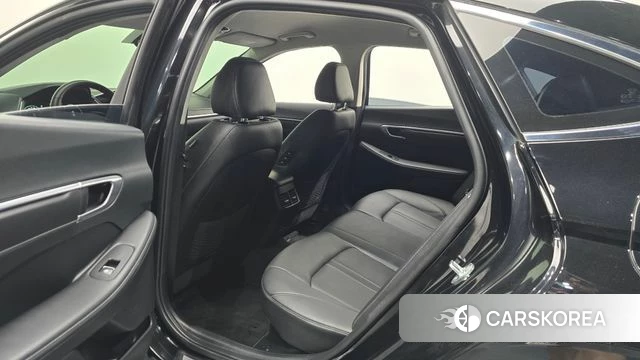 Hyundai Sonata Hybrid (DN8) 2022 Черный из Кореи, фото 2