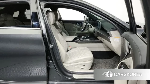 Kia K8 Hybrid 2023 Серый из Кореи, фото 2