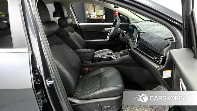 Kia Sportage 5th Generation Hybrid 2023 Серый из Кореи, фото 2