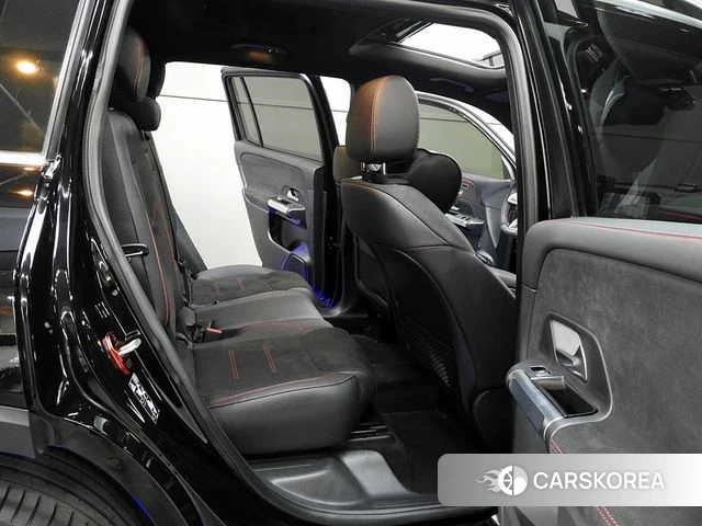 Mercedes-Benz GLB-Class X247 2023 Черный из Кореи, фото 2