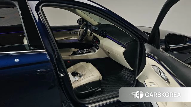 Genesis GV70 2024 Синий из Кореи, фото 2