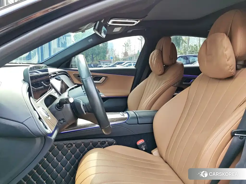 Mercedes-Benz E-Class 2024 Черный из Китая, фото 3