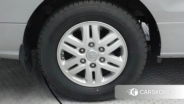 Hyundai The New Grand Starex 2021 Серебряный из Кореи, фото 2