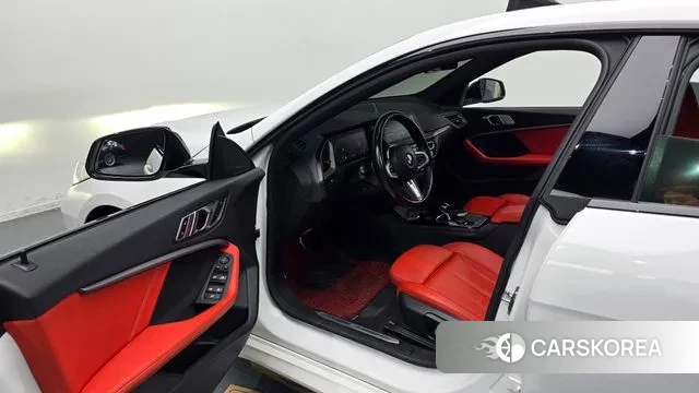 BMW 2 Series Gran Coupe (F44) 2021 Белый из Кореи, фото 2