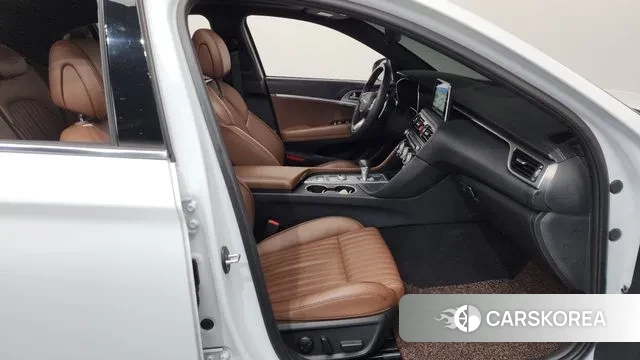 Genesis G70 2018 Белый из Кореи, фото 2