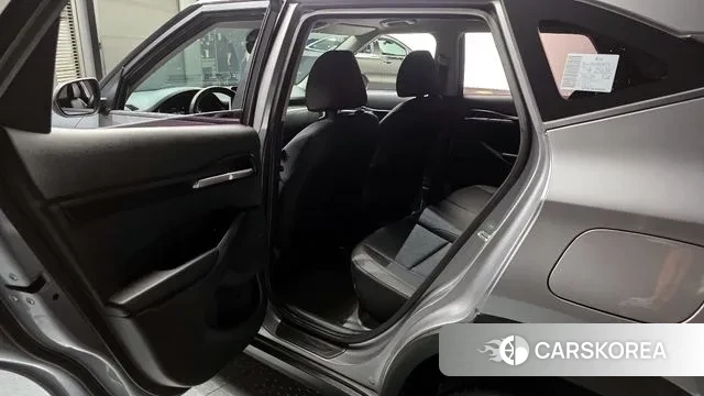 Kia Seltos 2021 Серый из Кореи, фото 2