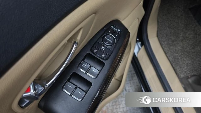 Kia The New Carnival 2019 Черный из Кореи, фото 2