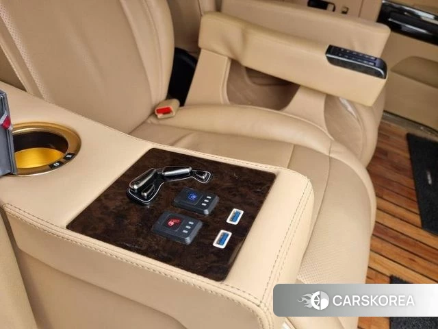 Kia The New Carnival 2019 Черный из Кореи, фото 2