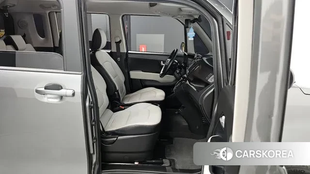 Kia The New Kia Ray 2023 Серый из Кореи, фото 2