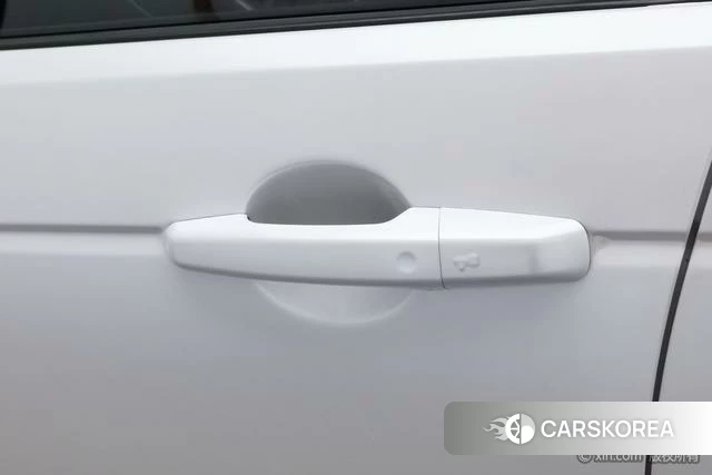 Land Rover Discover Shenxing 2018 Белый из Китая, фото 2