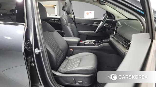 Kia Sportage 5th Generation Hybrid 2023 Серый из Кореи, фото 2