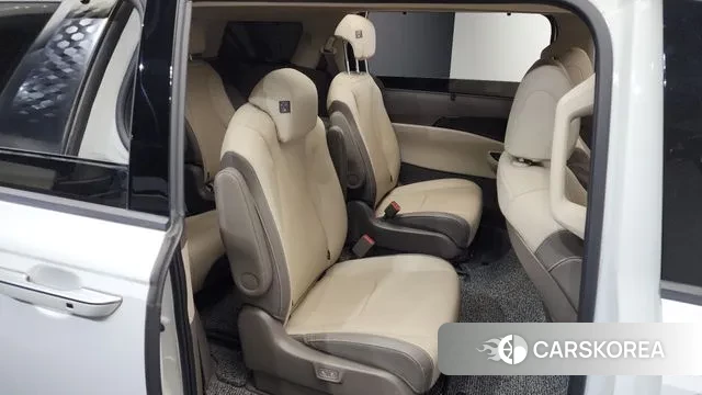 Kia Carnival 4th generation 2022 Белый из Кореи, фото 2