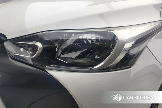 Toyota YARIS L Zhixuan 2020 Белый из Китая, фото 2