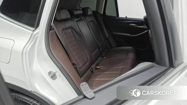 BMW X3 (G01) 2024 Белый из Кореи, фото 2