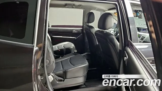 Ssangyong Korando Turismo 2018 Черный из Кореи, фото 2