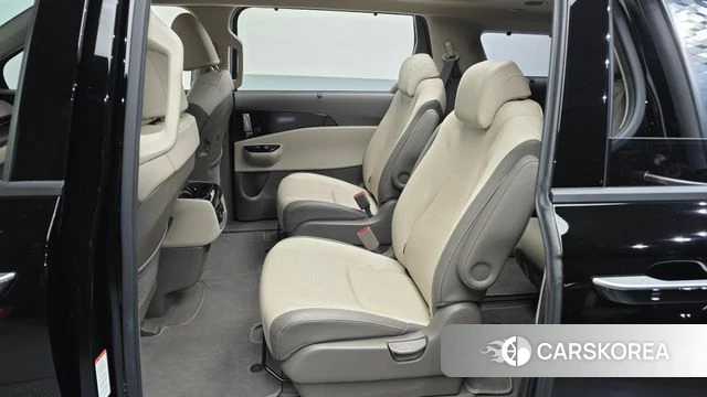 Kia Carnival 4th generation 2021 Черный из Кореи, фото 2
