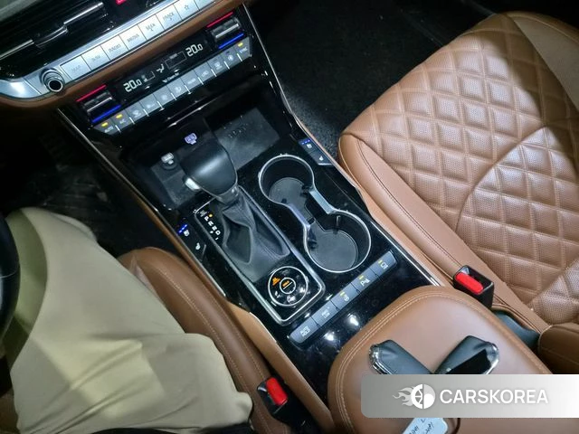Kia Mohave Master 2023 Черный из Кореи, фото 2