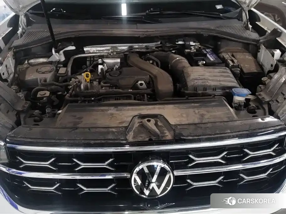 Volkswagen Tayron 2024 Белый из Китая, фото 2