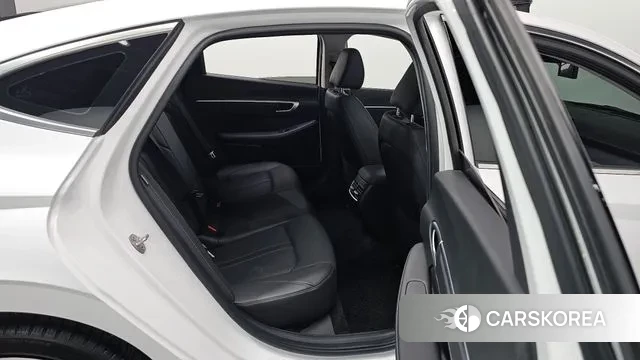 Hyundai Sonata D Edge (DN8) 2024 Белый из Кореи, фото 2