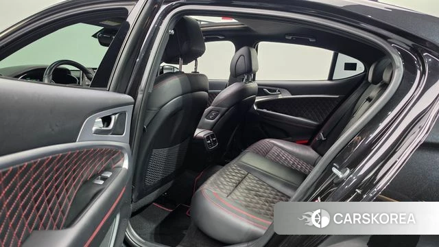 Genesis G70 2019 Черный из Кореи, фото 2