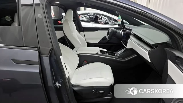 Tesla Model X 2023 Серый из Кореи, фото 2