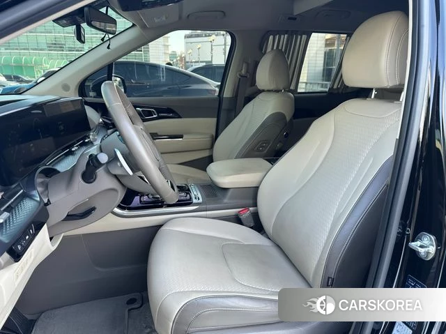 Kia Carnival 4th generation 2023 Черный из Кореи, фото 2