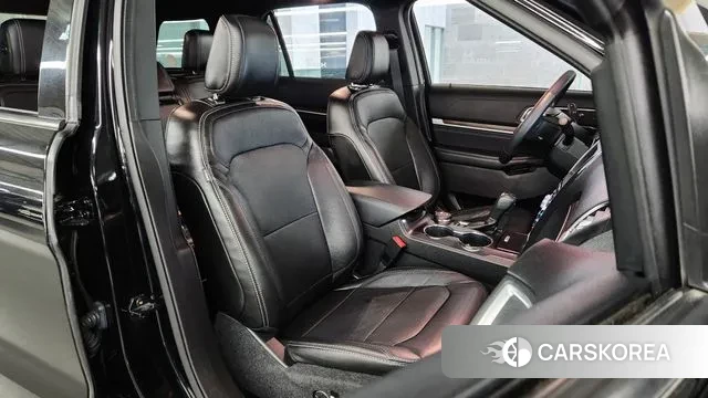 Ford Explorer 2018 Черный из Кореи, фото 2