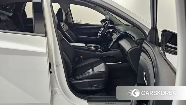 Hyundai Tucson (NX4) 2022 Белый из Кореи, фото 2