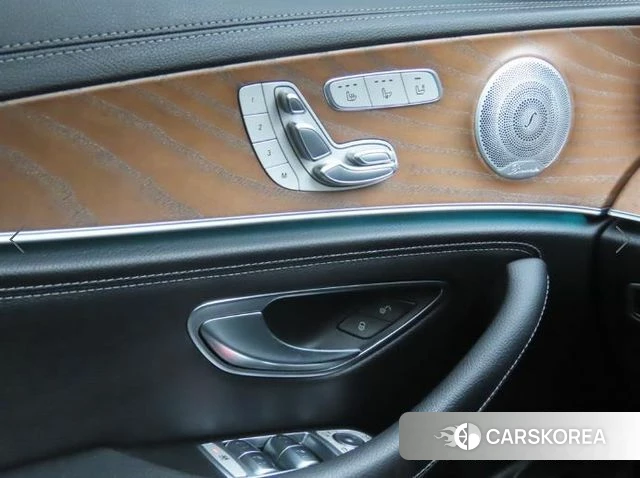 Mercedes-Benz E-Class W213 2020 Серебристо-серый из Кореи, фото 2