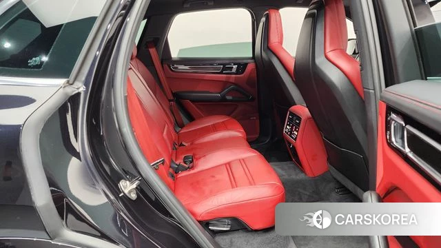Porsche Cayenne (PO536) 2019 Черный из Кореи, фото 2