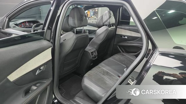 Peugeot 3008 second generation 2021 Черный из Кореи, фото 2