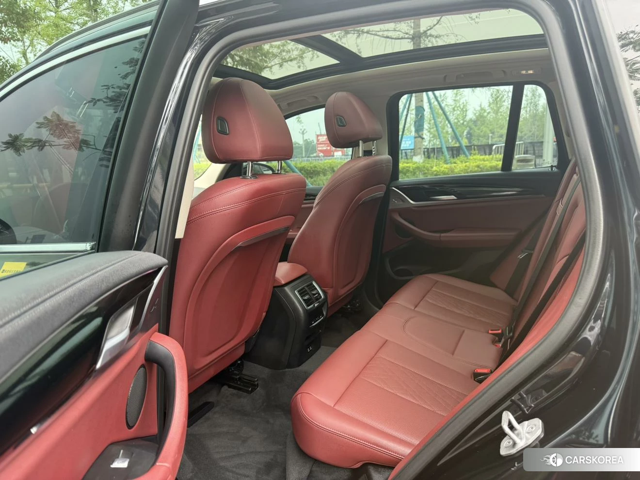 BMW X3 2022 Черный из Китая, фото 2