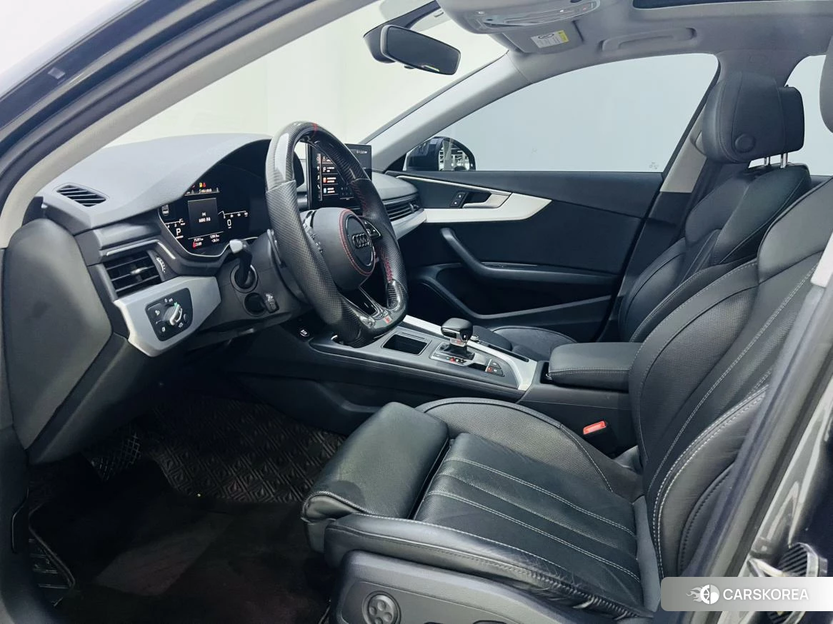 Audi A4L 2020 Темно-серый из Китая, фото 2