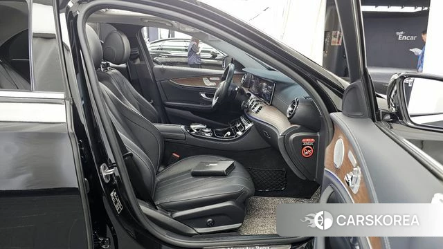 Mercedes-Benz E-Class W213 id 3955297 из Кореи 2