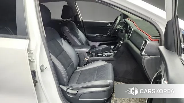 Kia Sportage 4th Generation 2018 Белый из Кореи, фото 2